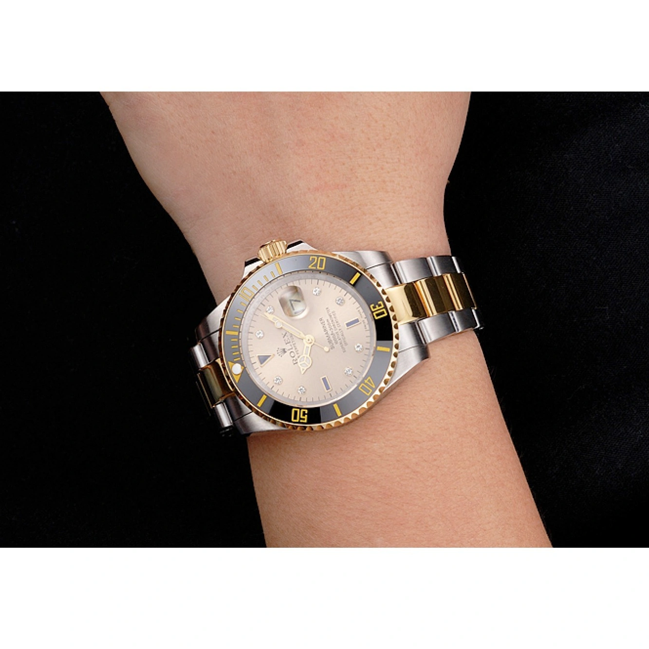 RepTime Watches 0215 Swiss Rolex Submariner Gold Dial Diamond Markings Black Bezel Two Tone Steel Gold Bracelet