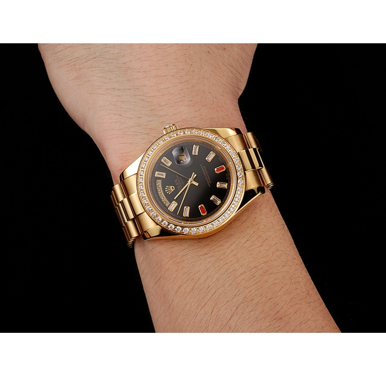 RepTime Watches 0307 Swiss Rolex Day-Date Diamonds And Rubies Black Dial Gold Bracelet 1454101